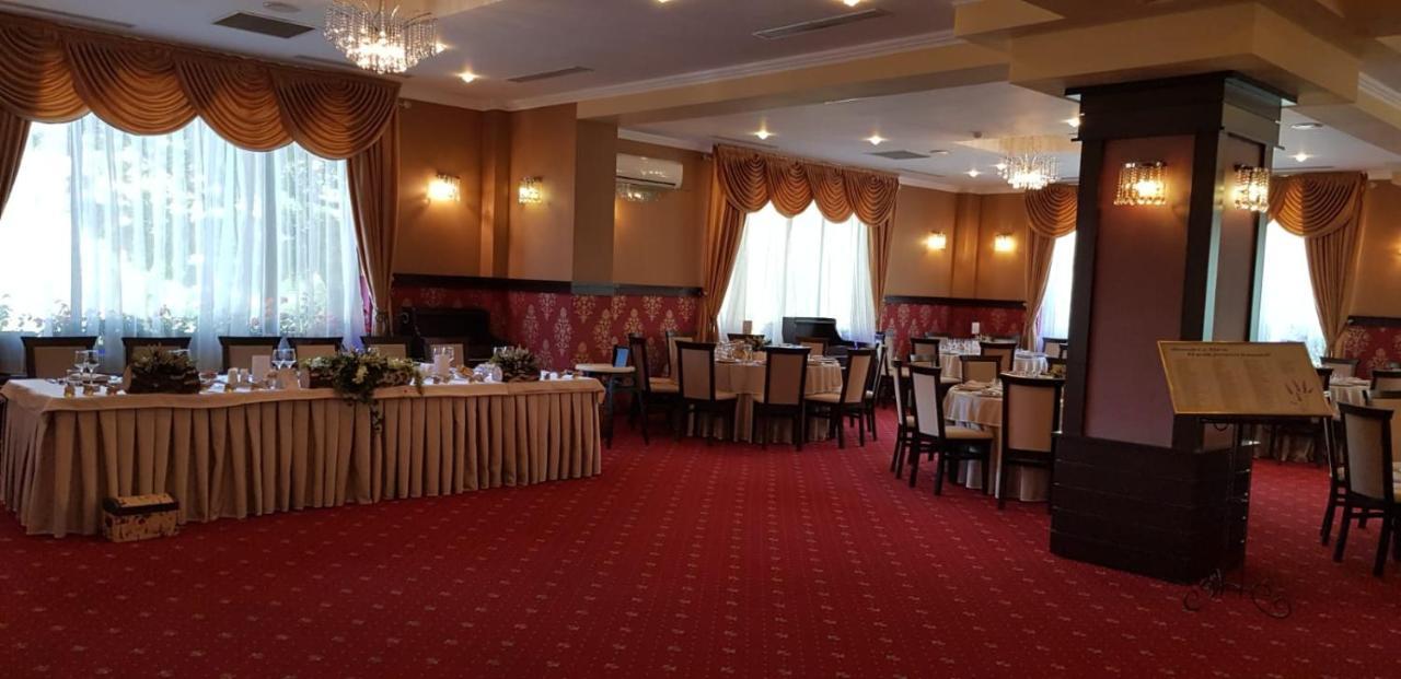 3 Stejari Brasov Hotel Timisu de Jos Exterior photo